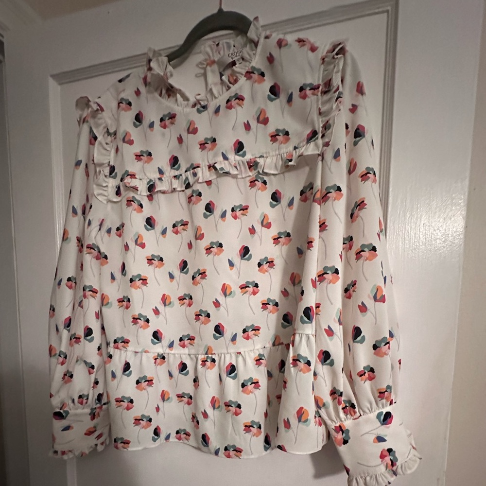 Amazing fun print Crosby by Mollie Burch Top!